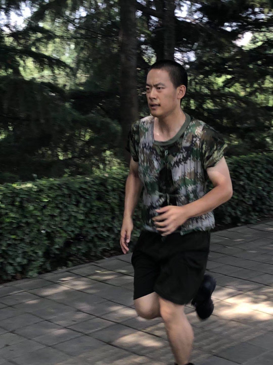 1677203250025016753.jpg 张泰隆1.jpg